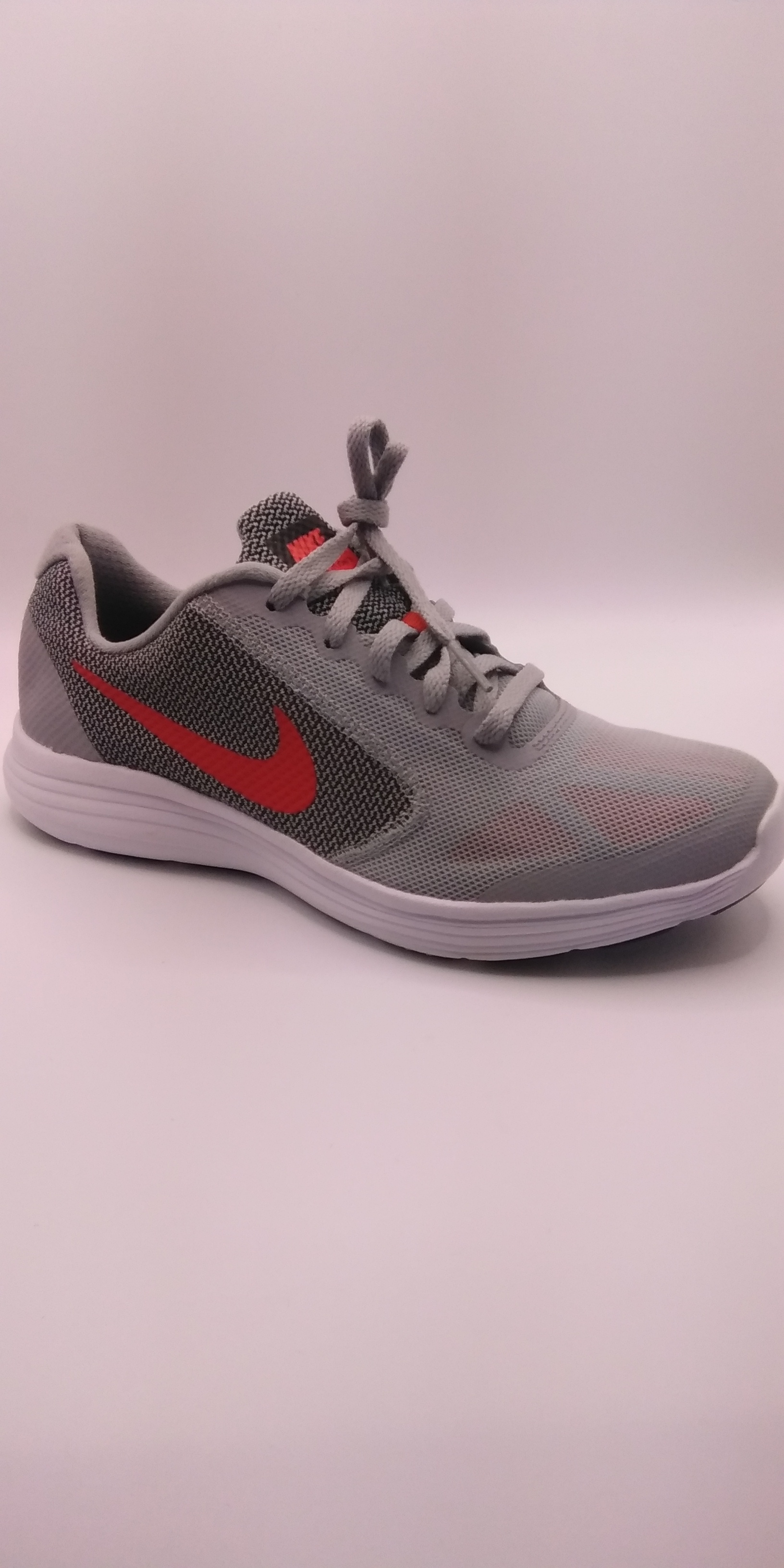 NIKE 24CM 5.5 Y REVOLUTION3
