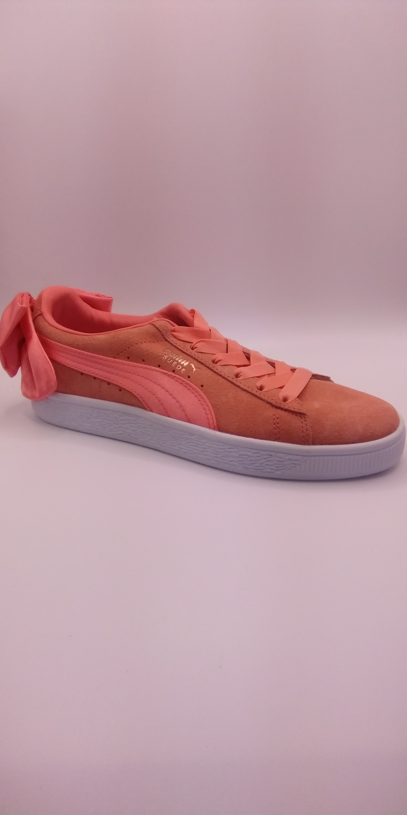 MOÑO Y CORDONES Y AJUSTE ELASTICO